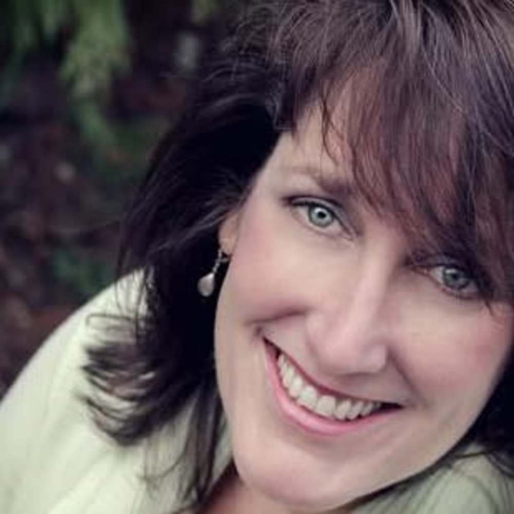Meet your Posher, Lynn